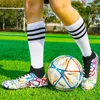 American Football Shoes 2024 Entrenamiento de competencia de interior de interior y niñas en el aire libre de mujeres y niñas.