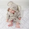 Bathrobes pour bébé animal emmaillant serviette Terry nouveau-né recevant des garçons à laver robes fille baignoire robe tenues costumes à capuchon