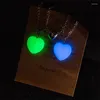 Naszyjniki wisiorek 2pcs/zestaw świetlisty serce para magnetyczna naszyjnik sześciokątna geometryczna kolumna geometryczna biżuteria