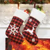 Weihnachtsstrumpf Red Plaid Elk Schneeflocken Geschenk Süßigkeiten Taschen Weihnachten Sticksocke Weihnachtsbaum Anhänger Weihnachtsdekor für Zuhause