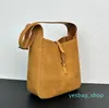 Luxo Designerhobo bolsa feminina Bolsas de ombro de designer Bolsa de bolsas de compras de couro de couro de grande capacidade Bolsa de bolsa de axilia de grande capacidade