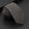 Ties cravatte da uomo Classico in cotone Cravatta di alta qualità Slimd Slim Fide 6 cm Accessori per camicia a colore solido Stretta Calco