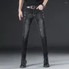 Jeans masculin mode luxe de style coréen stretch stretch concepteur classique slim denim avec couleur unie pour usure décontractée mâle