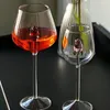 Verres à vin avec rose à l'intérieur de la verrerie rose 3D en verre romantique de verre de fleur Champagne Flûte Beau cadeau de la Saint-Valentin