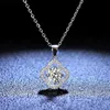 Pendant Necklaces 1CT 2CT Moissanite Diamond Necklace for Women Fashion Four-leaf Clover Flowers New Pendant Collarbone Chain Platinum Jewelry 240410