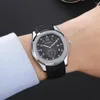 Muñecos de pulsera Aokaishen Fashionable Casual de alta gama Classic Hand Grip Rubber Men's Quartz Watch 2024 Fashion