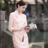 Abbigliamento etnico cheongsam abito moderno 2024 cinese trazionale in pizzo rosso cheongsams qipao vintage ospite di nozze orientali abiti da donna