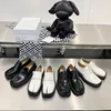 Tabi Classic Lefu Shoes Babouches New Color Classic Luxury Designer Shoes Men's and Women's同じ本革工場靴
