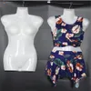 Wit plastic vrouwelijk naaigoek mannequin, body rekwisieten, halve lengte, kinderborst, röntgenfeertrek, hangend, c058,5 pc's lot