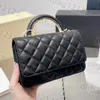 Designer Women Woc Handle Quilted Shoulder Bag Pouch France Luxury Brand Smooth Leather Flap Clutch Card Holder Purse Handväska Lady Chains Strap Crossbody Bags 19cm