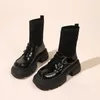 Botas Mulheres Spring Plataforma preta Plaços de mocas deslizam meias de tricô em sapatos de barco Designer de metal Oxfords casuais oxfords