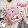 Sac à dos rose fille brodée Bag du sac d'études pour enfants à la fraise BAGDE 2024 NOUVEAU Japon Cartoon Pink Sac à dos Sac à école Y240411Y240417QOO1