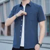 Chemises décontractées pour hommes chemises d'été Cotton Fashion Hommes à manches courtes à 5 couleurs de luxe Cool Top Business Temperament Business