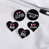 Future Pins Milf smalto I Love Me Emo Boys che giace Spilla Nera Black Heart Bassge Pins Regalo per gli amici