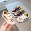 Kinder Sneaker Fashion Design Frühling Kinder Schuhe Kinder lässige Schuhe koreanische Nähte Muster Schuhe für Jungen und Mädchen