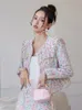 Luxury Women Wool Tweed Jacket Mini falda Set de dos piezas Fiesta de la fiesta de damas de otoño Colorido Tasels Tasels Tass Set 240329