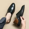 Scarpe casual in pelle di lusso in pelle classiche uomini slip-on che guidano mocassini da camminata