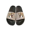 Designer-Sandalen für Männer Frauen Italien Luxus Blumenbrokat-Slipper Designer Folien Damen Sommer Strand Sandalen Gummi Flachflip Flops Größe 36-45