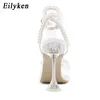 Eilyken Women Sandals 2024 여름 섹시한 공개 크리스탈 하이힐 파티 웨딩 신발 광장 발가락 진주 끈 보우 노트 펌프 240407