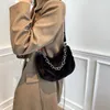 Totes Fashion Women Pluszowe ramię w torbie z najwyższej ręki jesienne przesyłanie torebki.