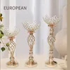 Kerzenhalter hohl Gold Metallkristalle Hochzeitstisch Mittelstücke El Candlestick Home Vase Candelabra Dekoration