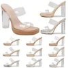 2024 Womens Designer Sandals Fashion Heels White Beige Summer Slippers Fashion Heel Ladies Outdoor Sneakers