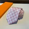 2024 modedesigner band för män slipsplikt bokstäver h ränder lyxig affär fritid silk tie cravat med box sapeee