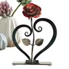 Dekoracyjne kwiaty w kształcie serca ręka ręka żelazna róży ze sztucznym prezentem rocznicowym dla żony dziewczyny salon