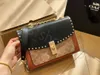 10a designerväska sacoche coa axel tabby väska för kvinnor lyxiga crossbody kuvert präglad väska remmar koppling klaff satchel väskor purses läder på handväska ch ch ch