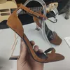 デザイナーハイヒールパリメタルレターサンダル女性靴