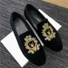 British Brand Dress Shoes New Arrival Men embroidery Wedding Shoes Spikes Black Velvet Loafers Rivets Flat Shoes Size38-44