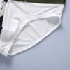 Underpants Mens Briefs Briefs Designer Brand Designer Pantaloni alla moda e personalizzati biancheria intima giovanile e morbida C240411