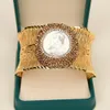 Bijoux GG Big Coin White Perle Gold plaqué Gold avec zircon Pave Point de dessin Bracelet Lady Bijoux 240408