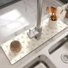Robinet de salle de bain absorbant pavé de coussinet de drainage de drainage comptoirs contre un tapis d'humidité outils spécialisés pour les toilettes accessoires