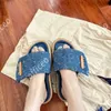 Slippers Designer Slides Women Platform Sandals Classic Beach Beach Outdoor Scuffs Nasual Shoes Denim منقوش ناعم شنيع حذاء 35-43 مع صندوق