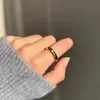 حلقات الفرقة مصممة الأظافر خاتم المجوهرات الفاخرة Midi Love Rings للنساء من التيتانيوم الصلب سبيكة مرفق الذهب إكسسوارات الموضة لا تتلاشى لا تحسسي