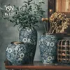 Vaser Jingdezhen Vintage Ceramic Vase Decoration Heminredning Minimalistiskt stort vardagsrum Blomma Arrangemang Hushåll