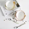 Xícaras de copos pirrosos euro o osso de luxo porcelana de café dourado para a xícara de café de porcelana Conjunto de chá da tarde para presente de casamento criativo para presente de trabalho