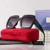 2024 Nowe okulary przeciwsłoneczne damskie okulary przeciwsłoneczne głośny głos duży kwadratowy ekran czerwone szklanki tiktok płaskie światło.