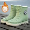 Ny designer Mid Calf Rain Boots Women's Green Waterproof Shoes For Rainy Day Ladies Pink Päl Rummi Rainshoes Woman Galoshes