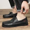 Casual Shoes Men Quality Leather Loafers äkta affärsklänning Slip On Outdoor Driving Foot Covering Bean