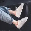 Fitness Shoes Women Sneakers 2024 Moda Vulcanized PU Plataforma PU Lace Up White Casual