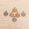 Charms 20pcs niedliche Legierung Weihnachten Schneeflockenanhänger für die Herstellung von Drop -Ohrringen Halskette DIY Handgemachte Armbänder Schmuck Erkenntnisse