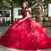 Abiti di quinceanera rossa lucido fuori dalla spalla con perle in pizzo di Cape Appliques