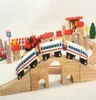 Wood Train Model Boy Car Toy مع Track and Motor DIY Intelligenceimenced عالية الكمية Simulatio Kid Gift Collecting4404493