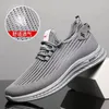 Scarpe casual 2024men's per ginnastiche da jogging da uomo leggero esterno Sneakers Tenis Masculino Zapatillas Hombre Gym Sports