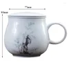 Xícaras pires jingdezhen xícara de chá de cerâmica com tampa e filtro Escritório de água simples copo de porcelana Shadow Celadon Glazed Tea Caneca Presente