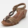 Klänningskor avslappnad kvinnor sandaler kil vintage bohemia gladiator damer sandles sandalier för kvinna plus 42