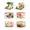 DIY Drewniane Doll House Miniaturowe zestawy z meblami dla dziewcząt sypialnia kawiarnia Casa Dollhouse zabawki dla dorosłych prezenty urodzinowe