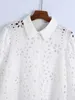 Chemises de chemisiers pour femmes chemises recadrées Boulanon de dentelle à l'oeillette coupée à l'oeillette Portez des vêtements d'été creux de la femme 240411